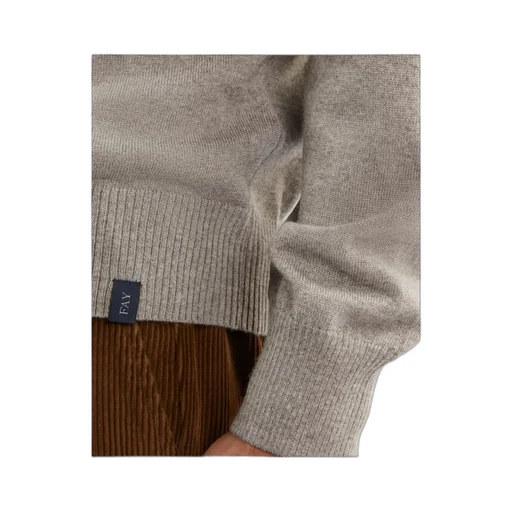 Round Neck Wool Sweater