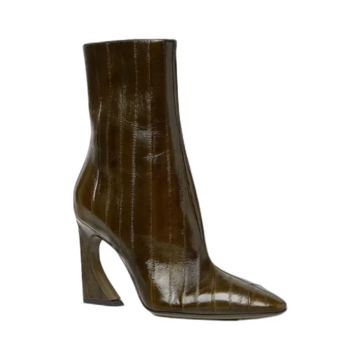 Arco Pointed-Toe Ankle Boots