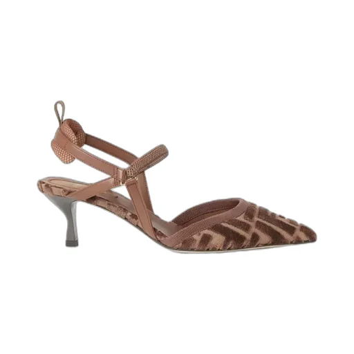 Medium-Heeled Slingbacks