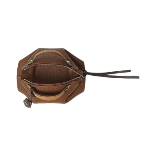 Selleria Bag With 192 Hand-Sewn Topstitches
