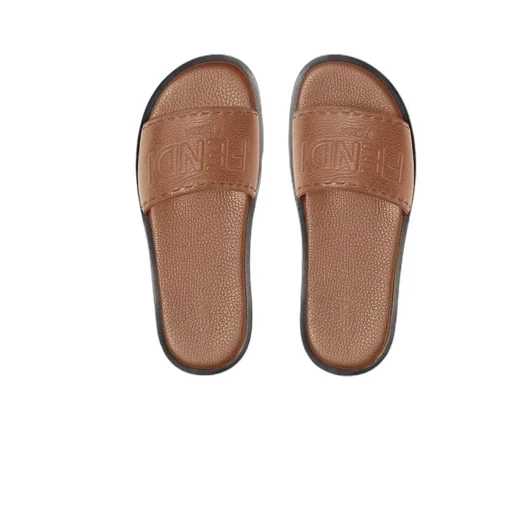 Roma Slides