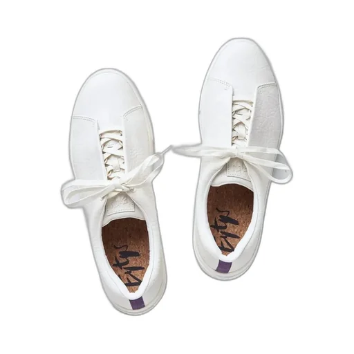 Lace-Up Low-Cut Sneakers