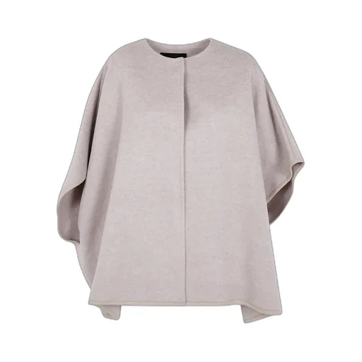 Double Cape With Detail