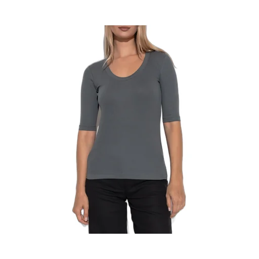 Short-Sleeved Top