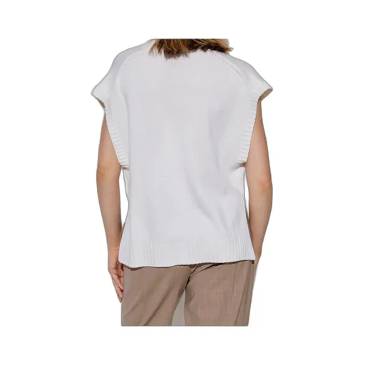 V-Neck Knitted Cardigan