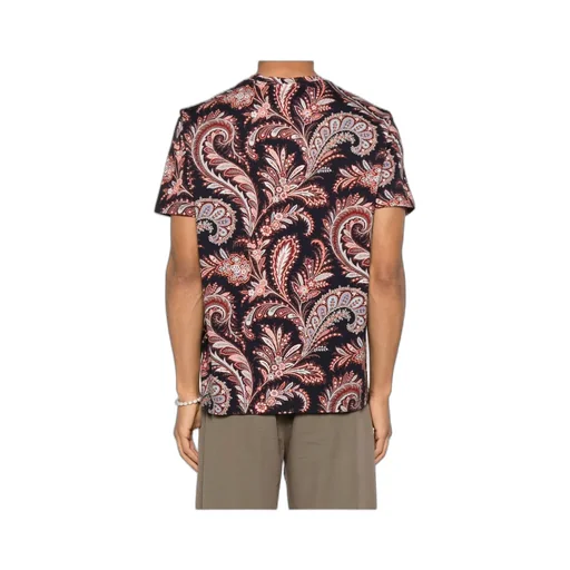Short-Sleeved T-Shirt