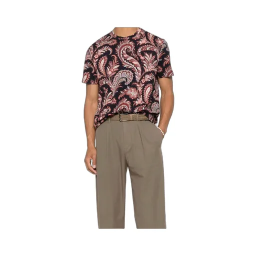 Short-Sleeved T-Shirt