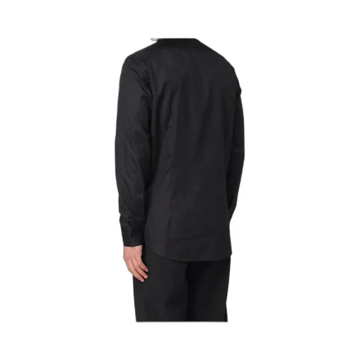 Long-Sleeved Shirt