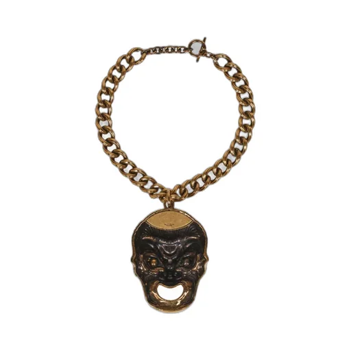 Oversized Pendant Chain-Linked Necklace