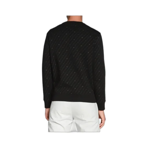 Round-Necked Sweater