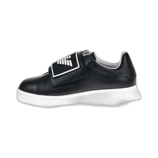 Logo Sports Shoes