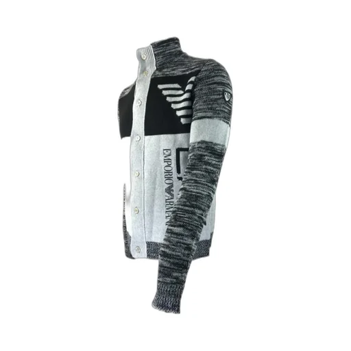 Single-Breasted Stand-Neck Knitted Sweater