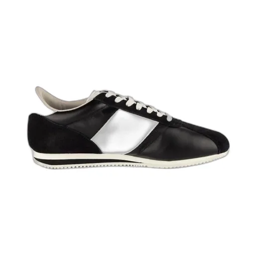 Contrast-Color Lace-Up Casual Sneakers