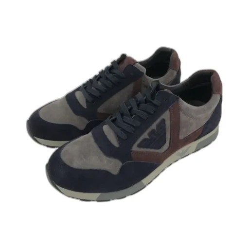 Logo Details Casual Sneakers