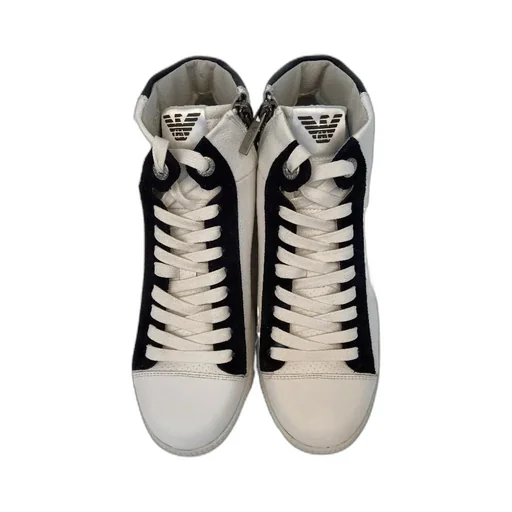 Logo Details Casual Sneakers