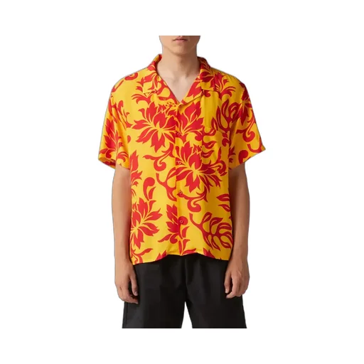 Short-Sleeved Shirt