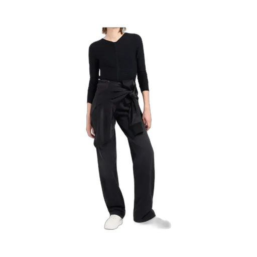 Belt-Loop Jeans