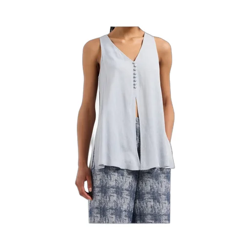Sleeveless V-Neck Shirt