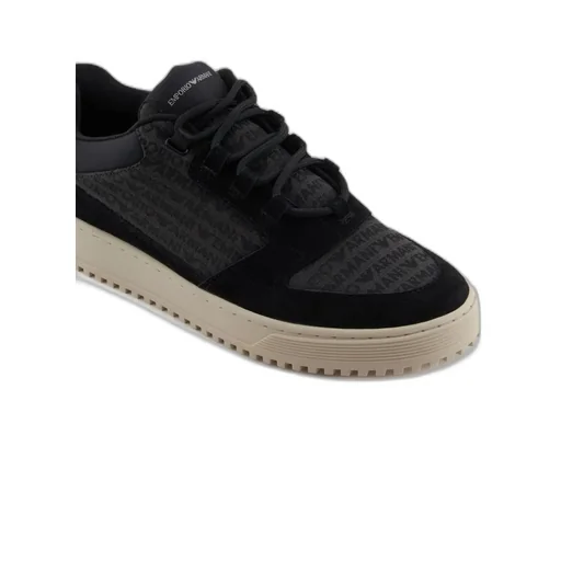 Sneakers With Logo