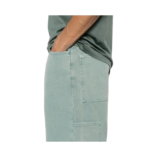 Button Detailed Straight Leg Pants