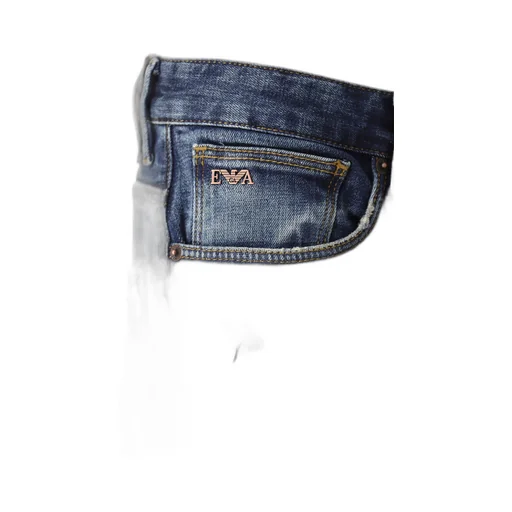 J06 Slim-Fit Jeans