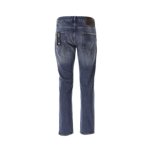 J06 Slim-Fit Jeans