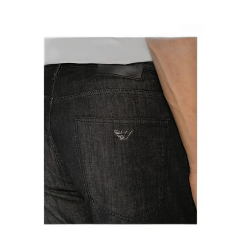 Slim-Fit Jeans