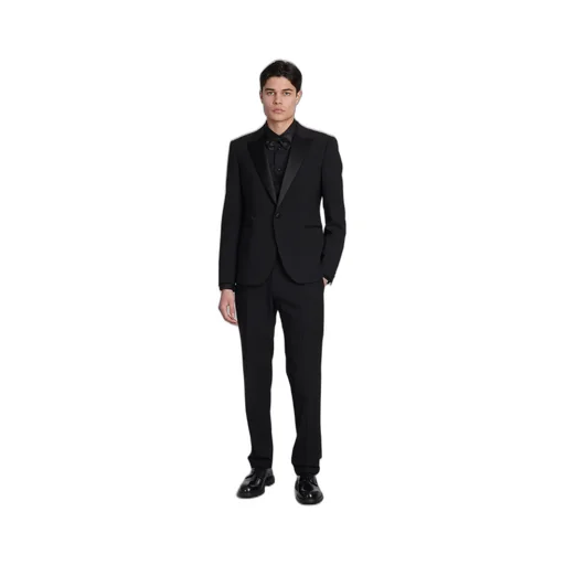 Plain Long-Sleeved Buttoned Shirt