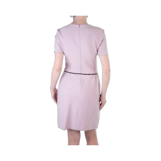 Short-Sleeved Round-Necked Dress