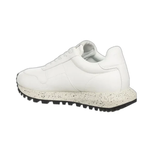 Round Head Lacing Casual Sneakers