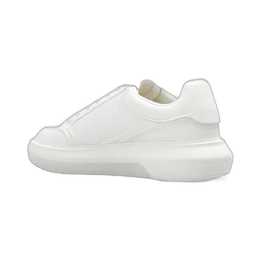 Sneakers With Logo