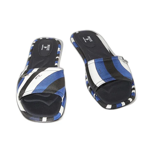 Yummy Logo Plaque Sandals