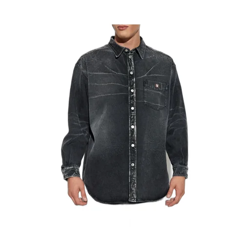 Long-Sleeved Shirt