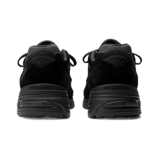 991V2 Lace-Up Sneakers