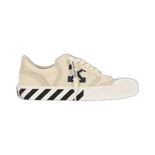 Vulcanized Round Toe Lace-Up Sneakers