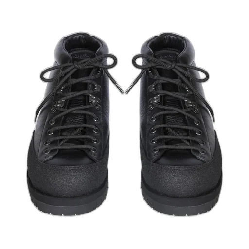 Yosemite Lace-Up Boots