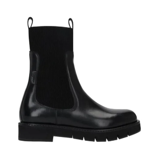Round Head Chelsea Boots