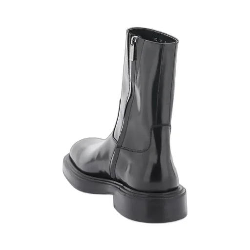 Formia Round-Toe Ankle Boots