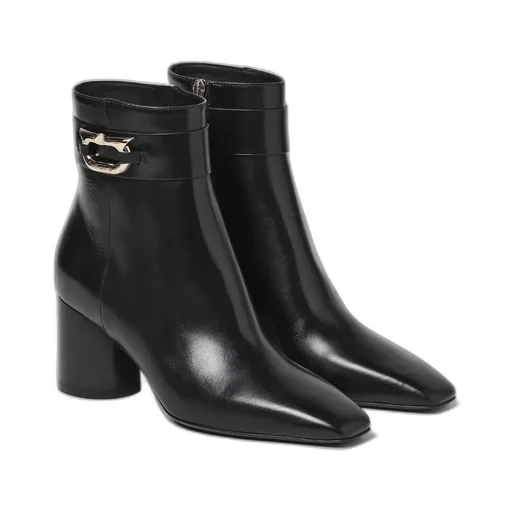 Pointed Toe Buckle Boots