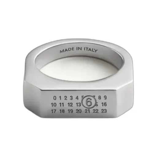 Signet Ring