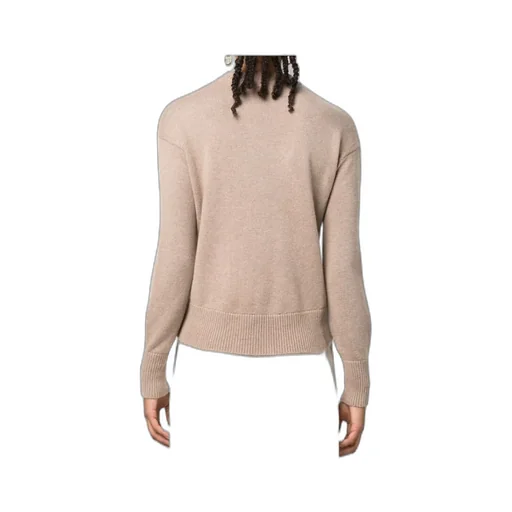 V-Neck Long-Sleeved Jumper