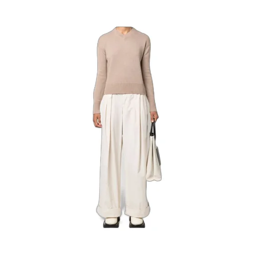 V-Neck Long-Sleeved Jumper