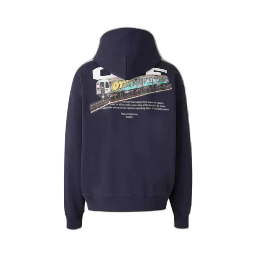 Long-Sleeved Sweatshirt