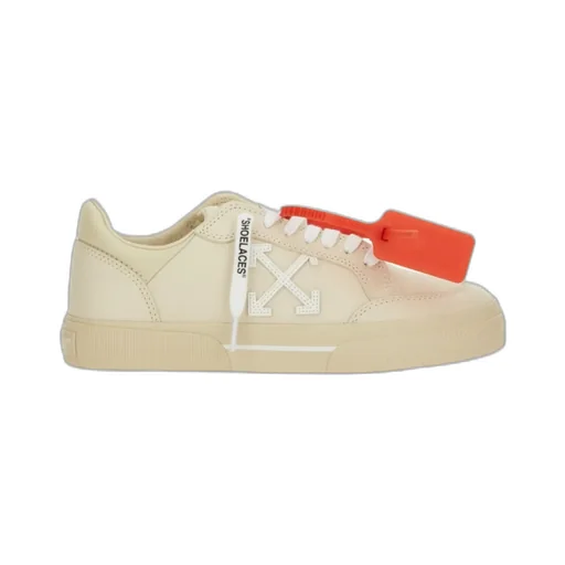 Round-Toe Low-Top Casual Shoes