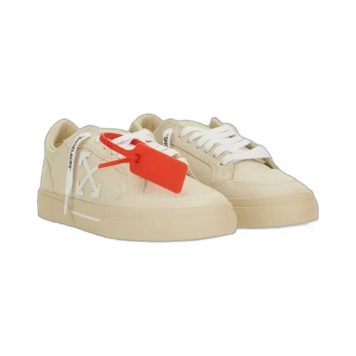 Round-Toe Low-Top Casual Shoes
