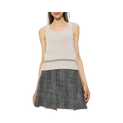 Sleeveless Knitted Vest