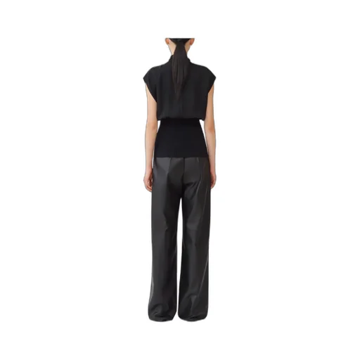 Sleeveless Panelled Blouse