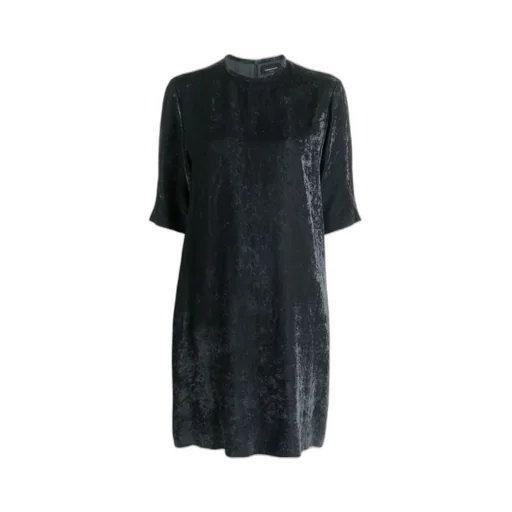 Short-Sleeved Round Neck Dress