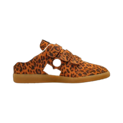 Round Toe Sneakers