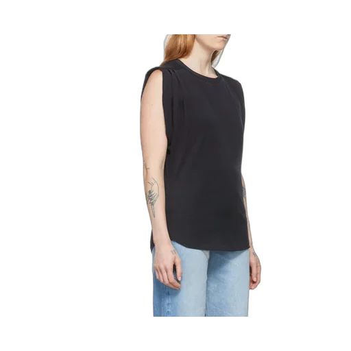 Round-Necked Vest